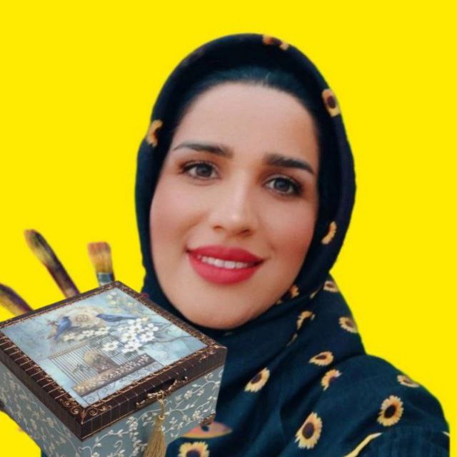 ملیحه رستمی نیا